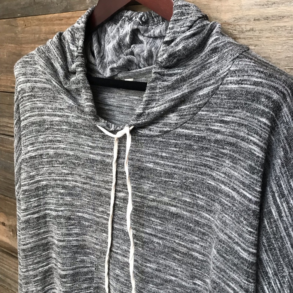 Ginger Pullover Sweatshirt M